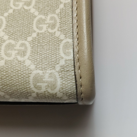 Gucci Retro Bag w monogram